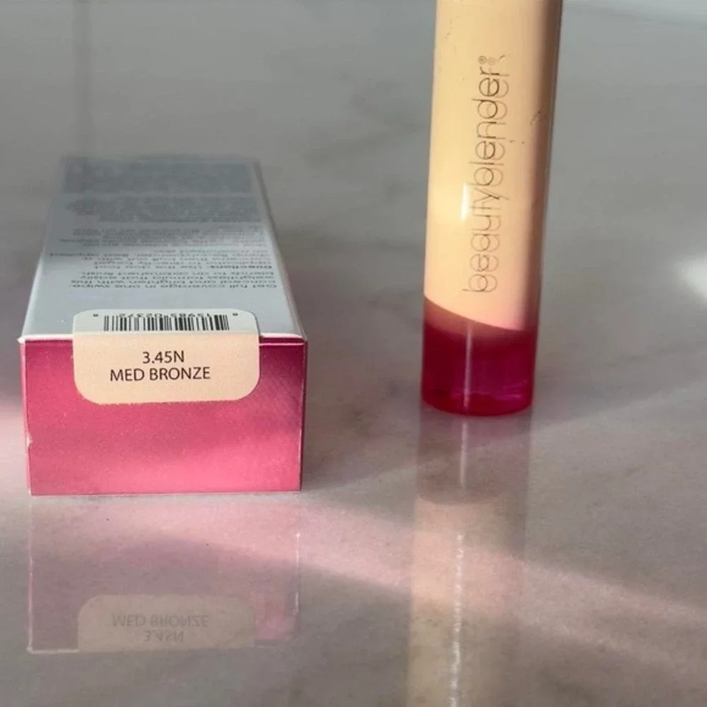 Beautyblender Bounce Concealer 3.45N Med Bronze conceal/highlight/contour
